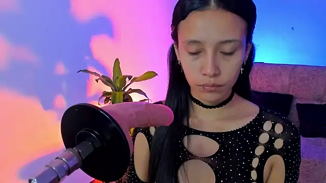 alicemoon   online show from 11.27.25