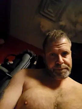 Snapshot of shavensmoothbody chatting on 10.18.25 shavensmoothbody online show from 10.18.25