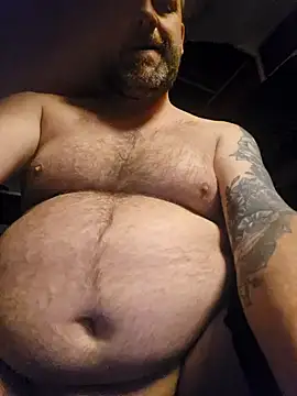 Snapshot of shavensmoothbody chatting on 12.20.25 shavensmoothbody online show from 12.20.25