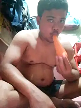 Snapshot of CatchingBouquet chatting on 10.16.25 CatchingBouquet online show from 10.16.25