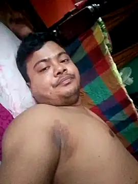 Snapshot of CatchingBouquet chatting on 10.18.25 CatchingBouquet online show from 10.18.25