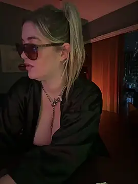 Granlady7 online show from 04.17.26