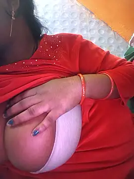 Dassing strip couple online show from 02.01.26