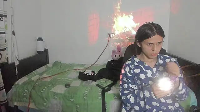 Petite-Goth online show from 10.30.25