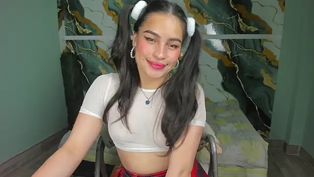 Ariadna andrade online show from 04.13.26