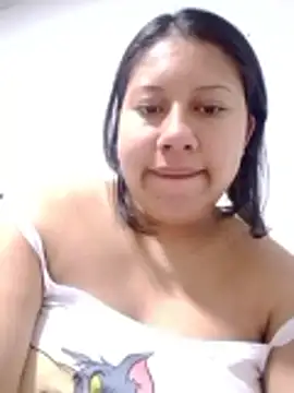 Snapshot of Hot_Rihanna chatting on 03.04.26 Hot Rihanna online show from 03.04.26