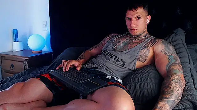 Shane Clay online show from 04.18.26