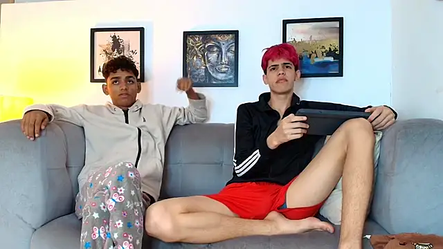 TWINKS FRIENDS online show from 06.04.26