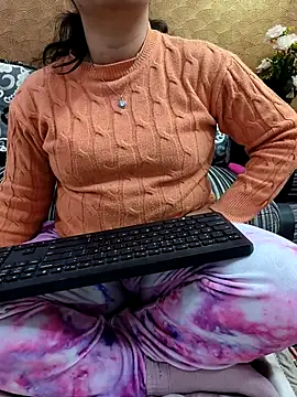 Iampriyaaa15 online show from 01.12.26