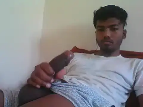 Snapshot of young_dickkk chatting on 06.05.26 young dickkk online show from 06.05.26