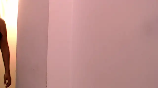 kimberly18cute online show from 04.14.26