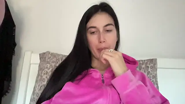 Talyo19 online show from 11.19.25