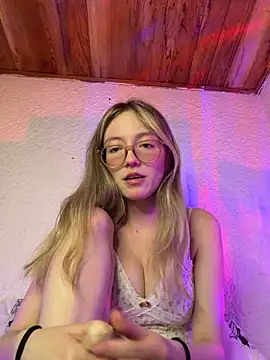 ReenKitty online show from 03.27.26