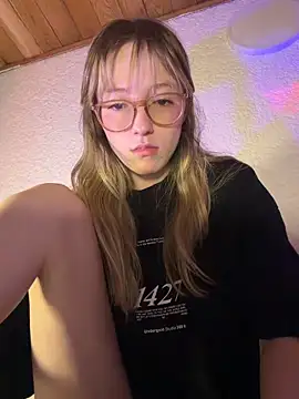 ReenKitty online show from 06.20.26