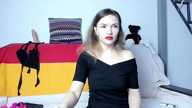 Katherine Twilight online show from 03.20.25