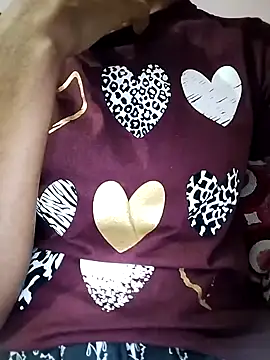 Snapshot of Sx-Maniya chatting on 11.14.25 Sx-Maniya online show from 11.14.25