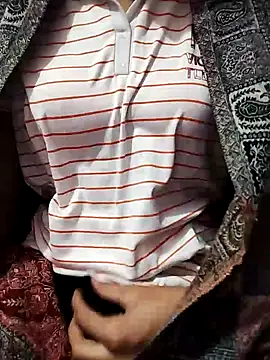 Snapshot of Sx-Maniya chatting on 11.26.25 Sx-Maniya online show from 11.26.25