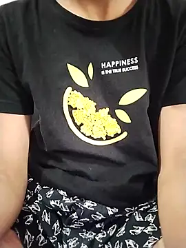 Snapshot of Sx-Maniya chatting on 11.27.25 Sx-Maniya online show from 11.27.25