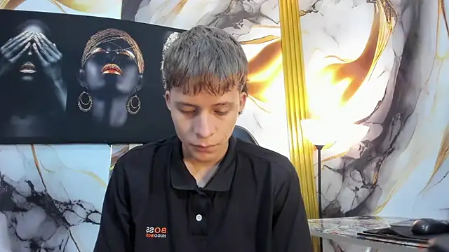 Snapshot of mono_blonde chatting on 05.24.26 mono blonde online show from 05.24.26