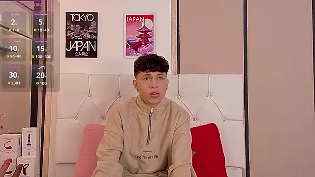 Axel  Evans online show from 11.28.25