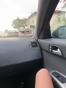 SarettaB90 online show from 09.25.25