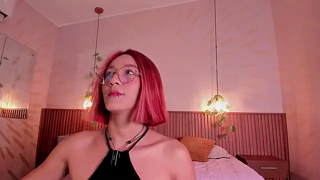 daphne courtis online show from 03.08.26