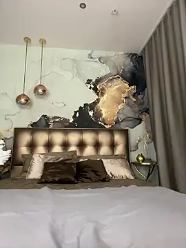 MiraXS online show from 03.08.26