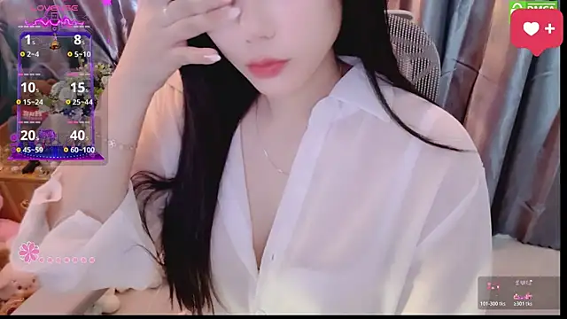 Snapshot of HanaYourlove chatting on 06.09.26 HanaYourlove online show from 06.09.26