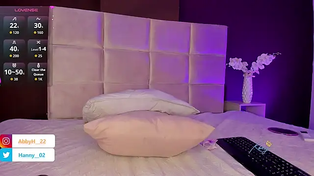 Abby   02 online show from 01.19.26