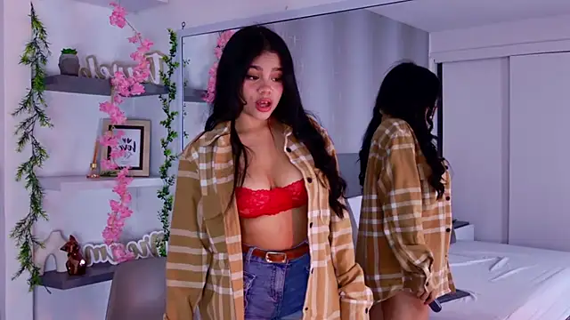 Snapshot of Celine_Lee chatting on 09.27.25 Celine Lee online show from 09.27.25