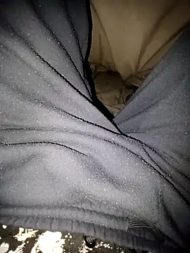 Snapshot of GhostYangempela chatting on 10.09.25 GhostYangempela online show from 10.09.25