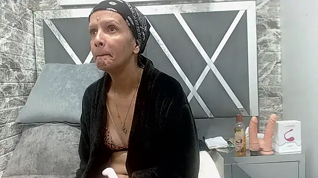 YanetRose online show from 09.22.25