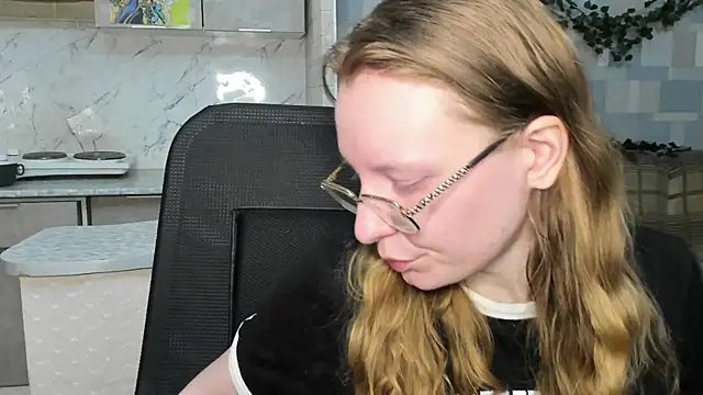 Rommia online show from 11.15.25