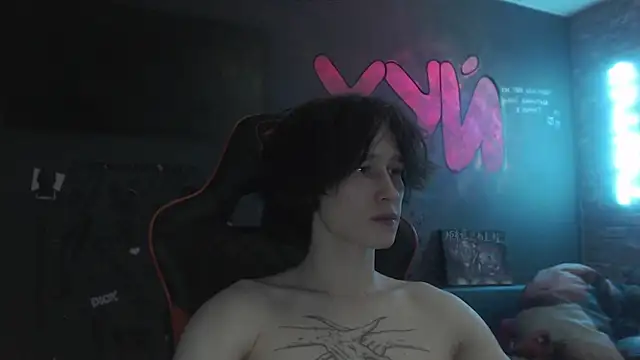 min1pekka online show from 09.18.25