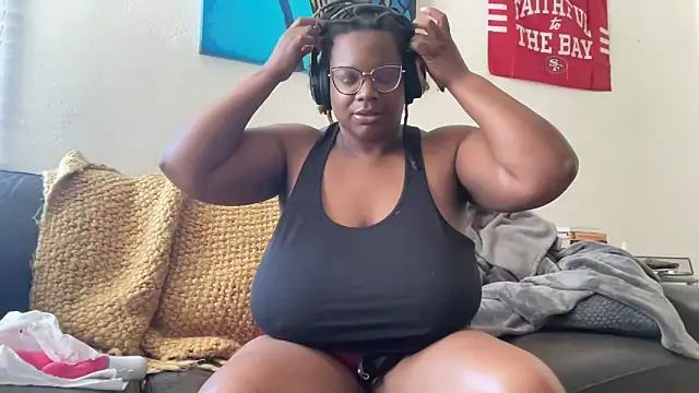 Snapshot of furykat1 chatting on 03.08.26 furykat1 online show from 03.08.26