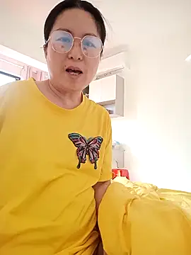 chengcheng12 online show from 10.23.25