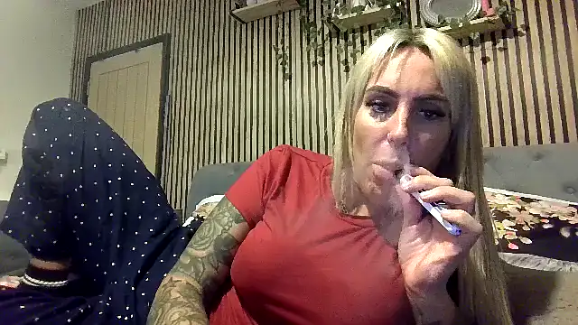 poppyinga1 online show from 02.11.26