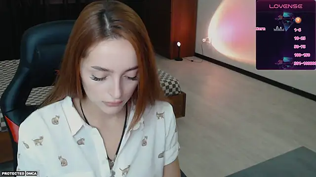 Snapshot of wwwlexicom chatting on 11.26.25 wwwlexicom online show from 11.26.25