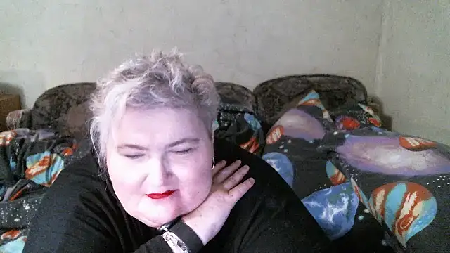 Snapshot of Lana555 chatting on 02.19.25 Lana555 online show from 02.19.25