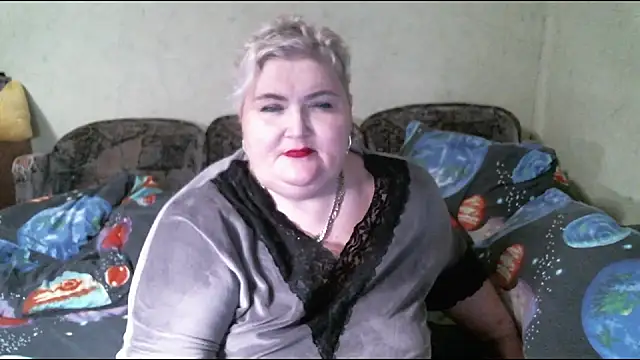 Snapshot of Lana555 chatting on 02.24.25 Lana555 online show from 02.24.25