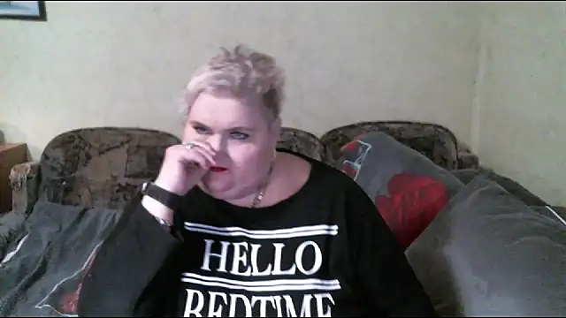 Snapshot of Lana555 chatting on 03.03.25 Lana555 online show from 03.03.25