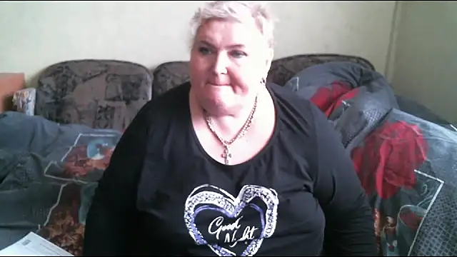 Snapshot of Lana555 chatting on 03.04.25 Lana555 online show from 03.04.25