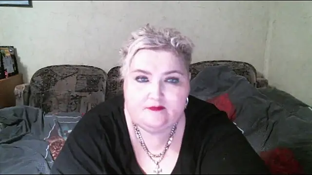 Snapshot of Lana555 chatting on 03.04.25 Lana555 online show from 03.04.25