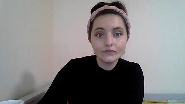 DInaraXRose online show from 11.27.25