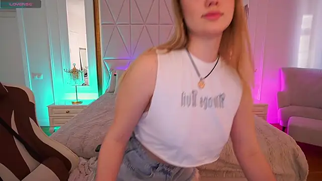 CelesteNoir online show from 12.16.25