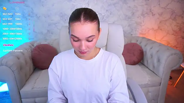 UrMuseOn online show from 09.28.25