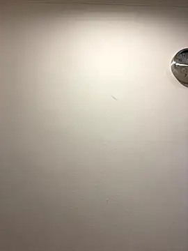 Piggiteablacktea online show from 10.28.25