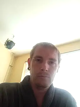 piercingpik online show from 10.12.25