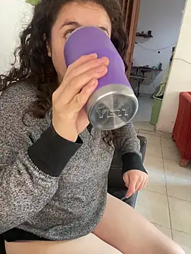 Lucy YupiSweet online show from 11.26.25