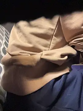 AikoYamada online show from 11.22.25